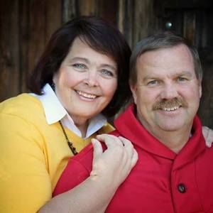 Meet your Posher, Launi